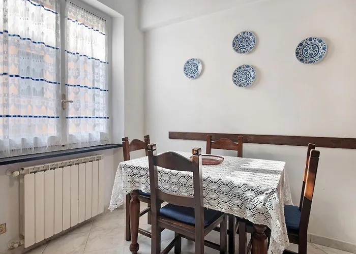 Διαμέρισμα Via Daneri 2 Con Giardino *